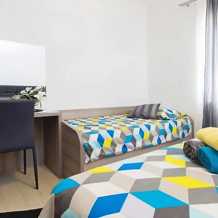 Apartmán 3 Bedroom Cozy In Grebaštica