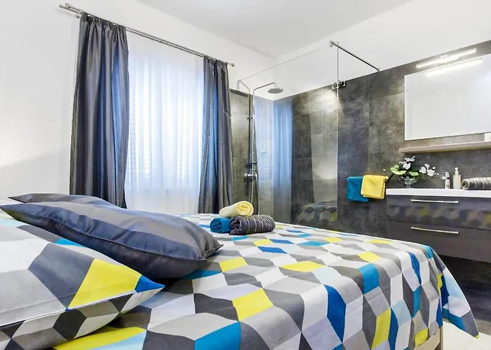 Gorgeous In Daire Grebaštica